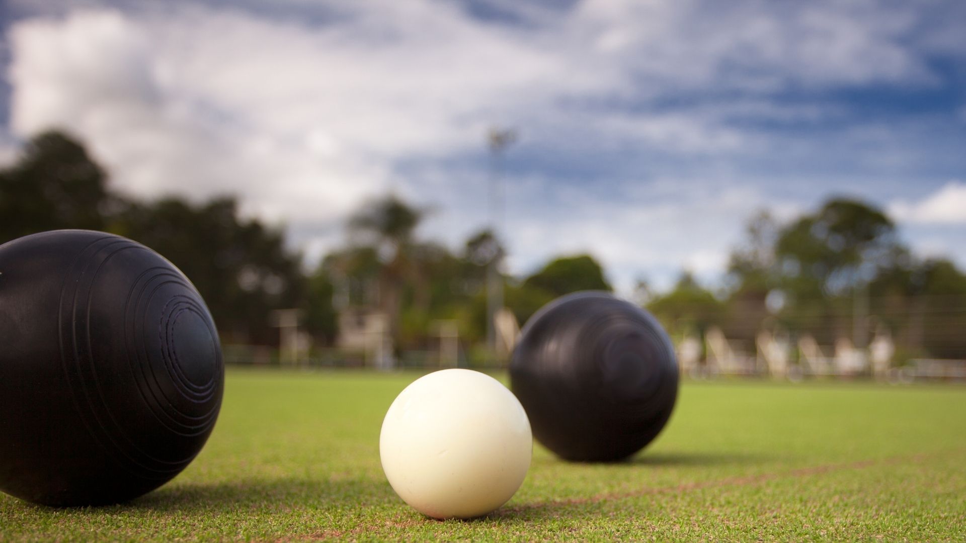 lawn bowls